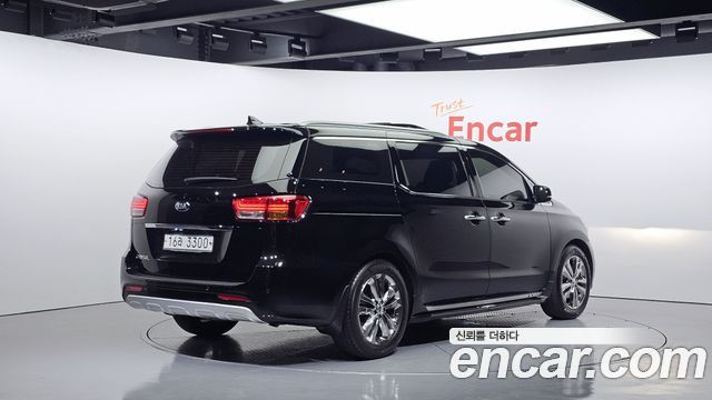 Kia Carnival 2016