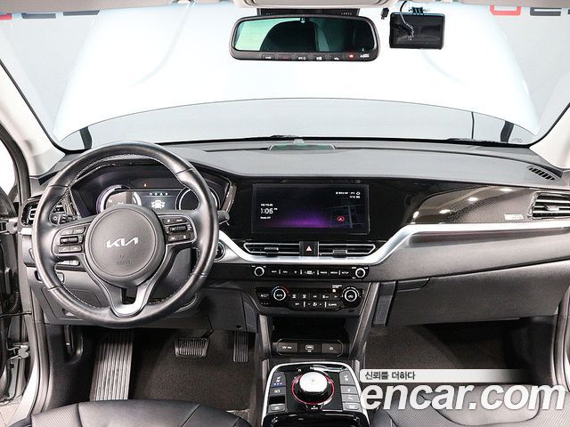 Kia Ниро Э.В. 2022