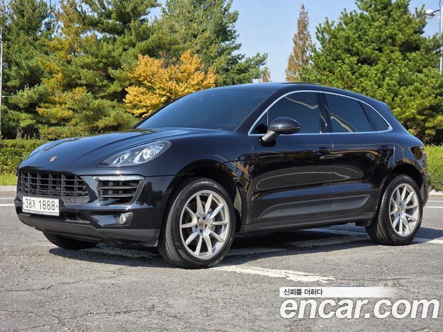 Porsche Macan 2017