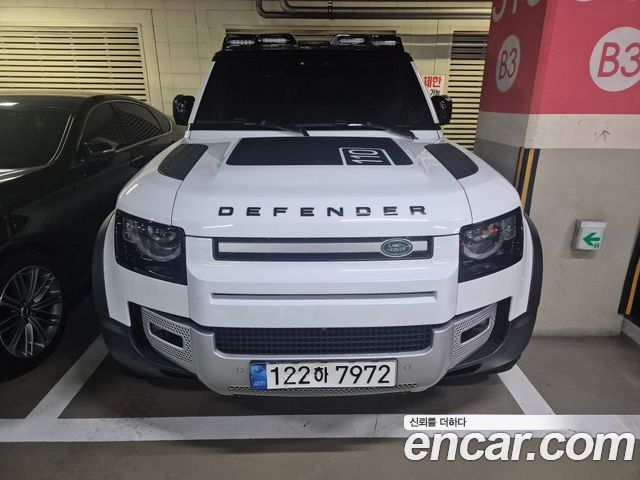 Land Rover Defender (L663) 2022
