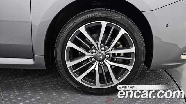 Renault Korea (Samsung) SM7 Nova 2019