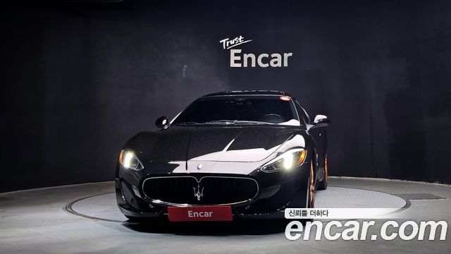Maserati Гран Туризмо 2016