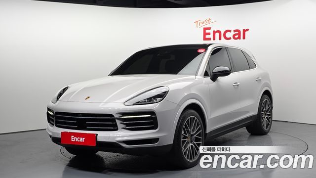 Porsche Cayenne (PO536) 2020