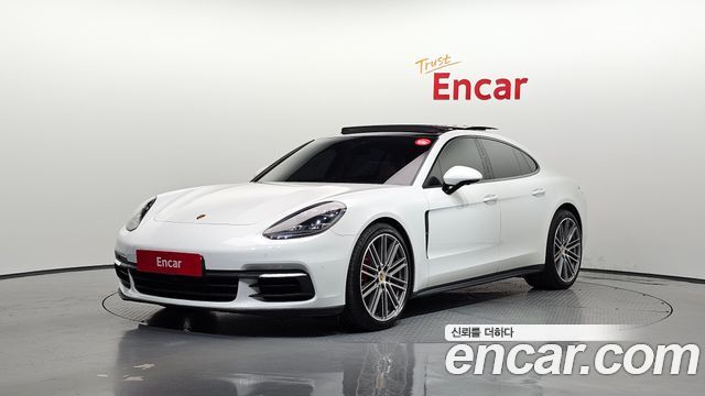 Porsche Панамера (971) 2018