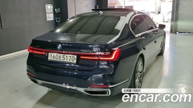 BMW 7 серия (G11) 2020