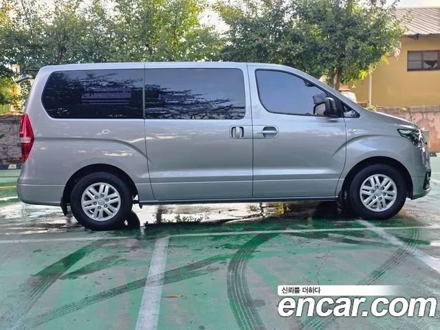 Hyundai Grand Starex 2019