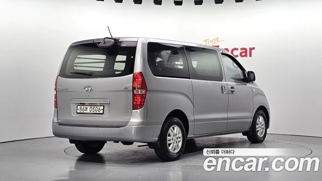 Hyundai Grand Starex 2017