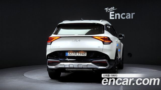 Kia Гибрид Спортейджа 5-го поколения. 2023