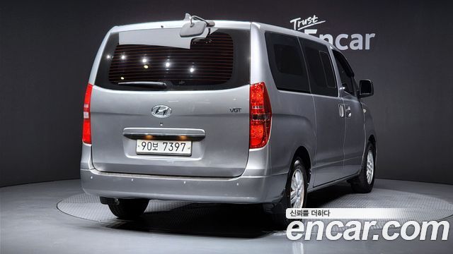 Hyundai Grand Starex 2017