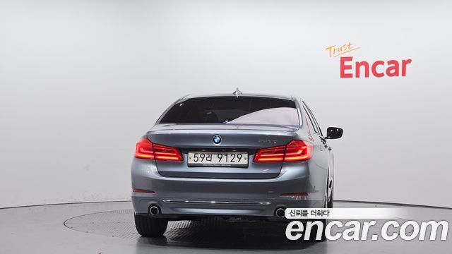 BMW 5 серия (G30) 2018