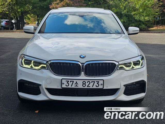BMW 5 серия (G30) 2019