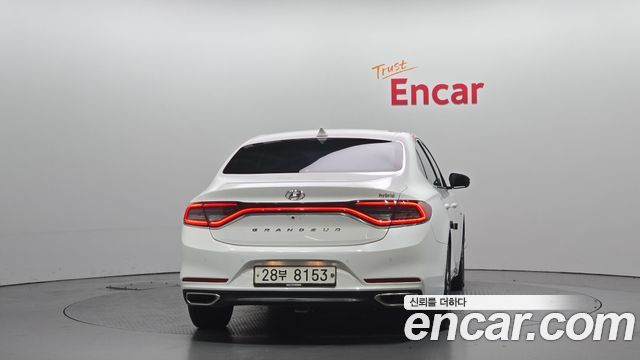 Hyundai Грандеур IG Гибрид 2018