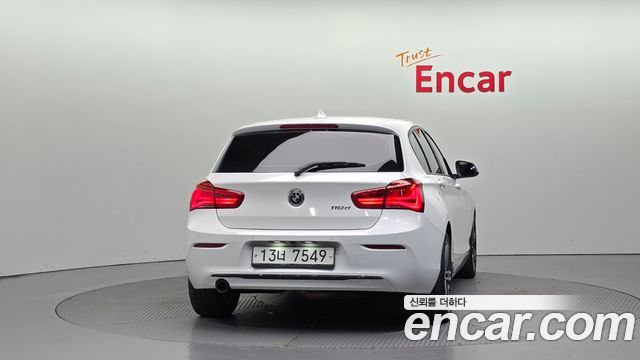 BMW 1 серия (F20) 2018