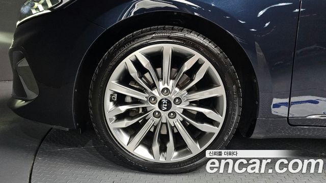 Kia К7 Премьер 2021