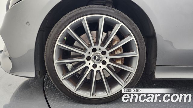 Mercedes-Benz Е-Класс W213 2019