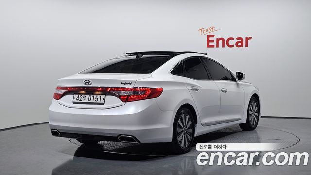 Hyundai Грандеур HG Гибрид 2016