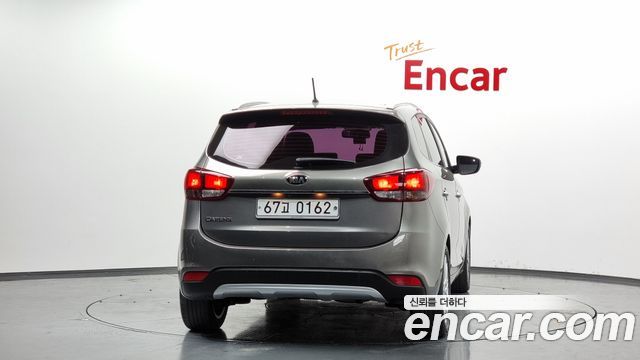 Kia Carens 2017