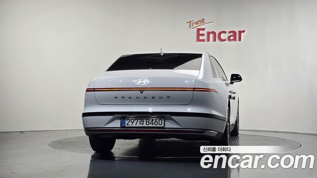 Hyundai Grandeur Hybrid (GN7) 2023