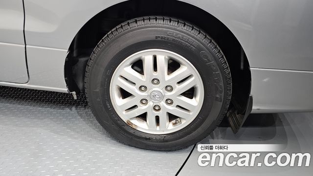 Hyundai Grand Starex 2016