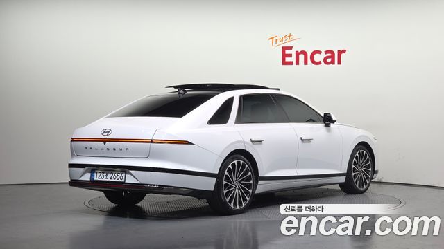 Hyundai Grandeur Hybrid (GN7) 2023