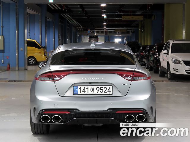 Kia Stinger 2023