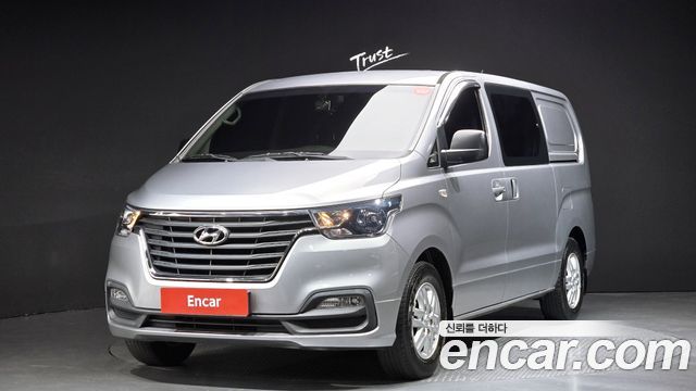 Hyundai Grand Starex 2018