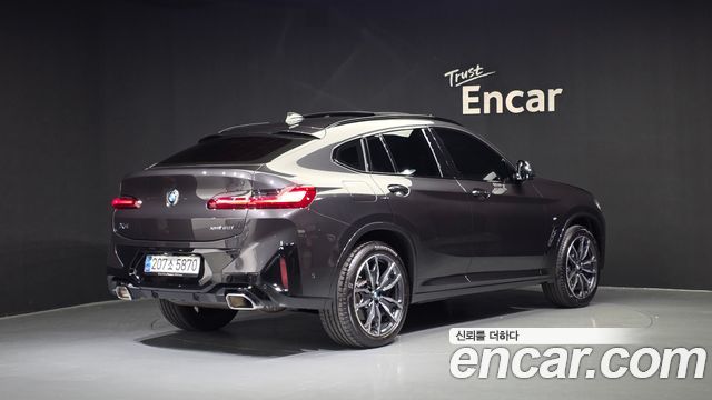 BMW X4 (G02) 2025