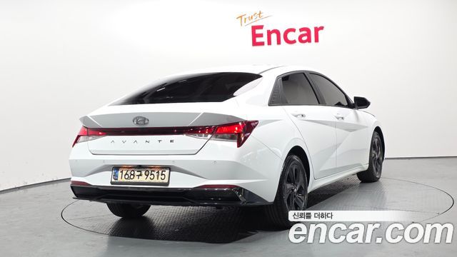 Hyundai Аванте Гибрид (CN7) 2021