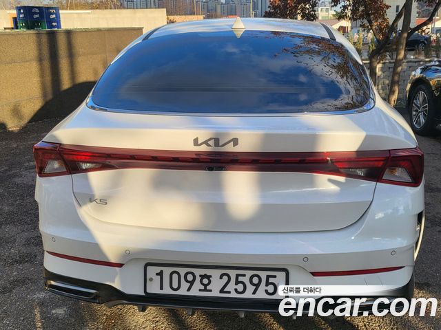 Kia К5 3-го поколения 2023