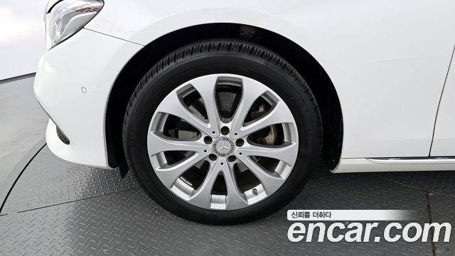 Mercedes-Benz E-Class W213 2017