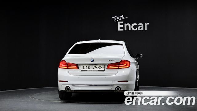 BMW 5 Series (G30) 2019