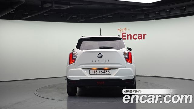 KG Mobility (Ssangyong) Очень новый Тиволи 2022