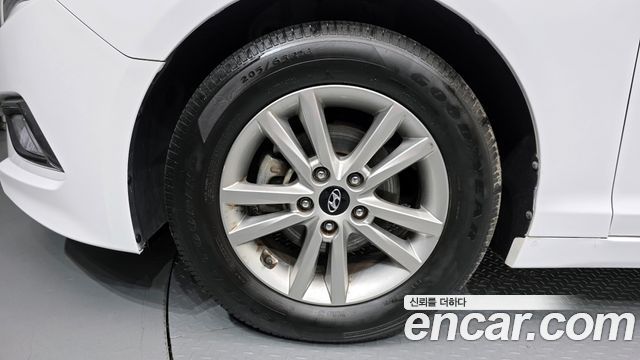 Hyundai НЧ-соната 2017