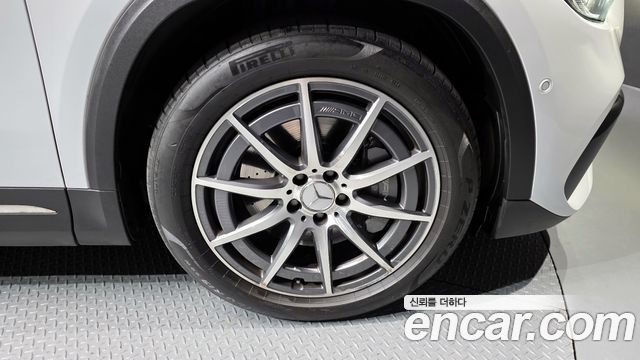 Mercedes-Benz GLA-Класс H247 2021