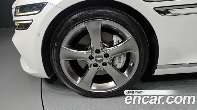 Genesis G80 (РГ3) 2022