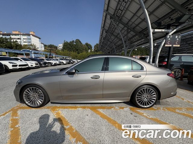 Mercedes-Benz C-Class W206 2023