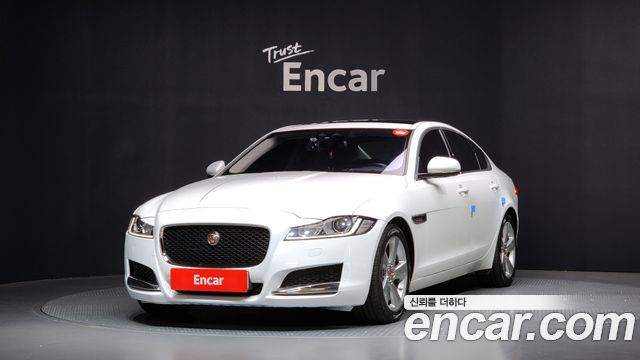Jaguar XФ (H260) 2018