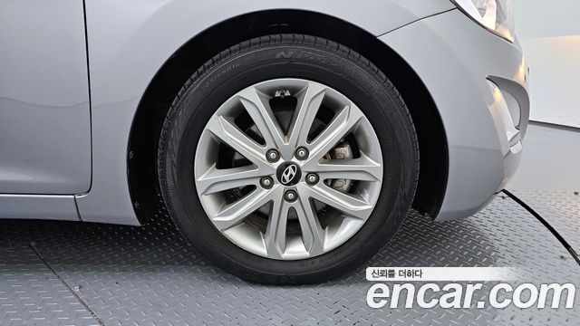 Hyundai Новое Аванте 2016