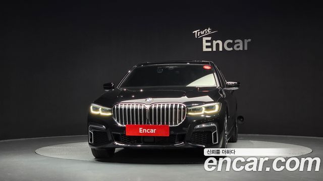 BMW 7 серия (G11) 2021