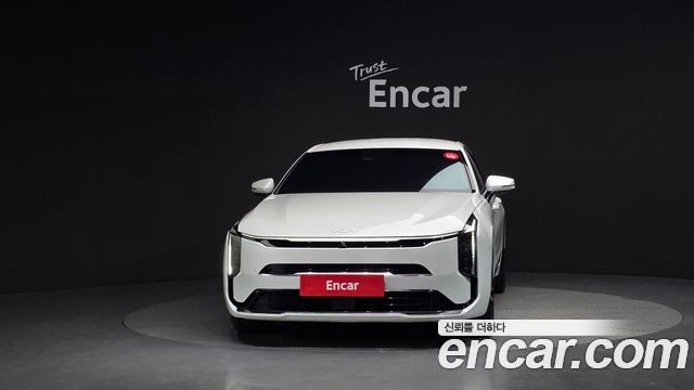 Kia Новый гибрид K8 2025