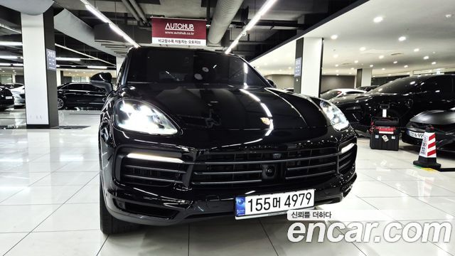 Porsche Кайенна (PO536) 2023