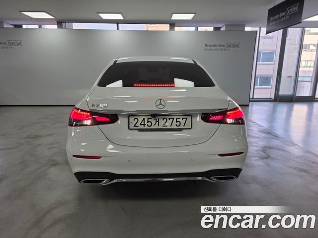 Mercedes-Benz Е-Класс W213 2023