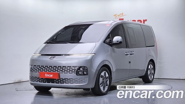 Hyundai Staria 2022