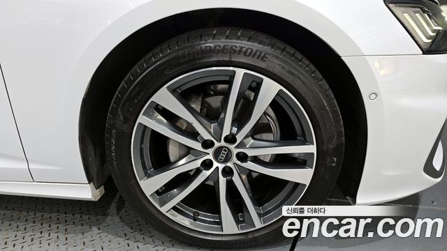 Hyundai А6 (С8) 2023