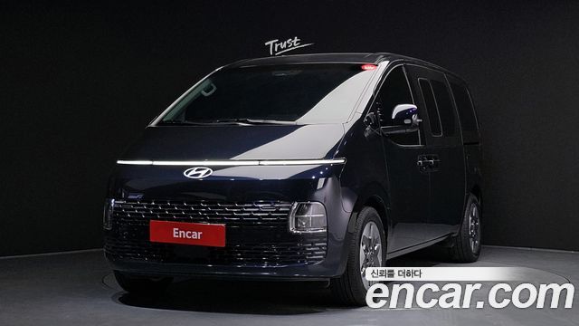 Hyundai Стария 2025