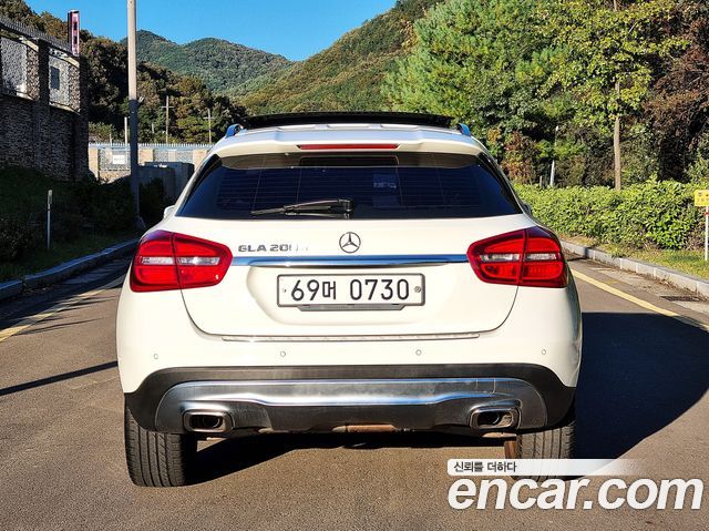 Mercedes-Benz GLA-Class (X156) 2016