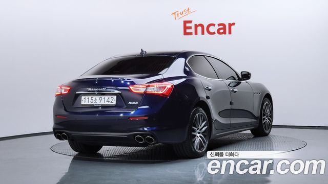 Maserati Ghibli 2020