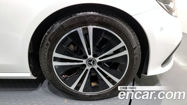 Mercedes-Benz Е-Класс W213 2021