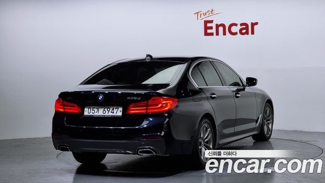 BMW 5 Series (G30) 2018