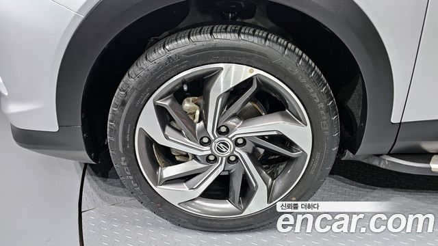 KG Mobility (Ssangyong) Красивый Корандо 2021